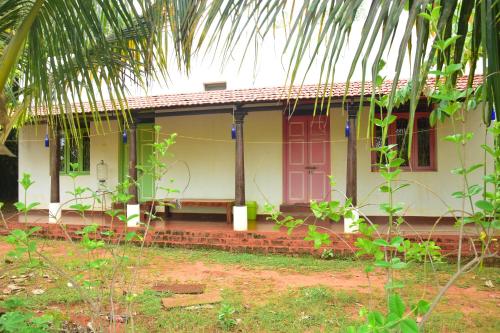 paradise quest nature farm house