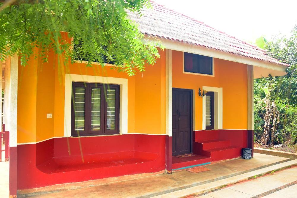 paradise quest nature farm house