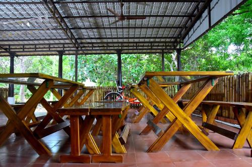 paradise quest nature farm house