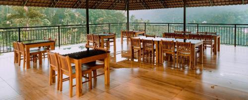 misty dale munnar resort and spa