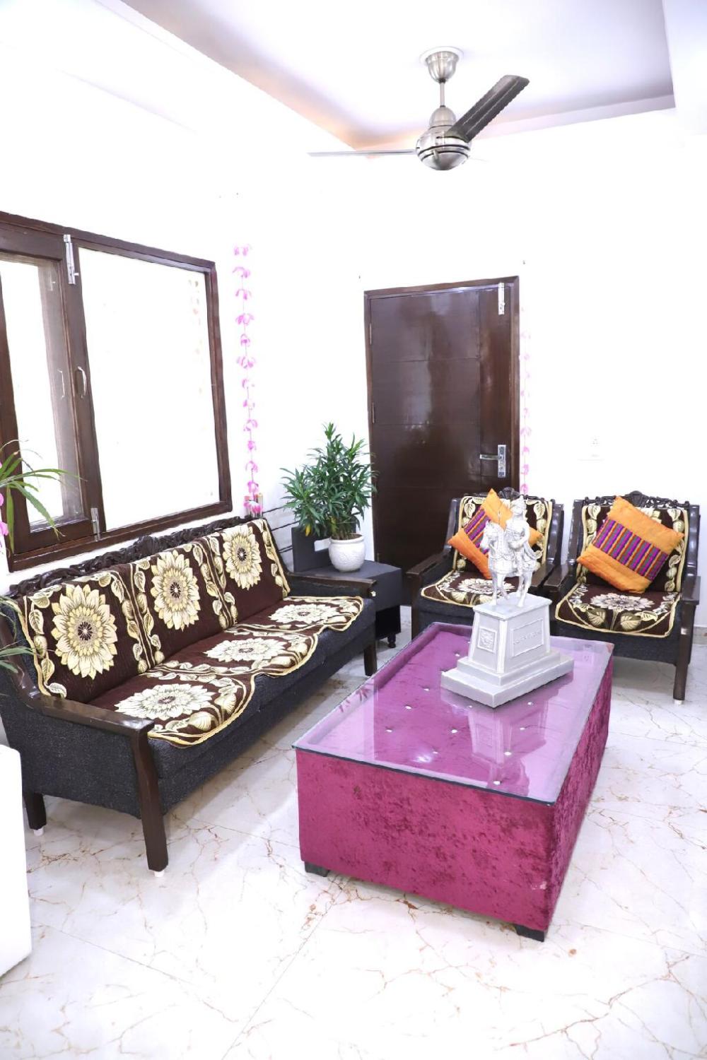 fortune home service apartment 1bhk l 36b saket