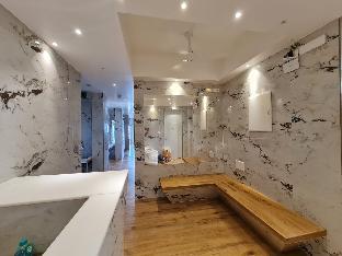 lotus rooms rockbeach