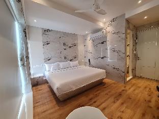 lotus rooms rockbeach