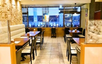 hotel crown hills himeji