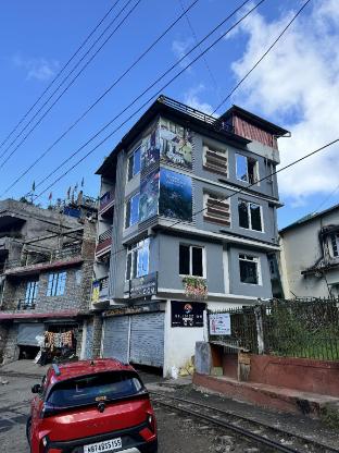 darjeeling hillside inn