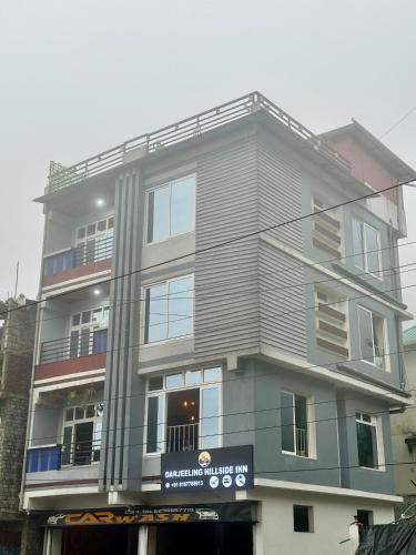 darjeeling hillside inn