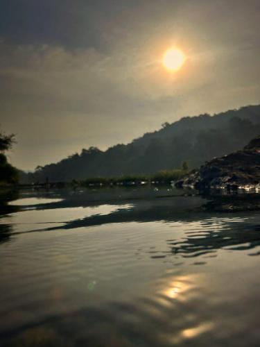 athirappilly sreenilayam heritage resort