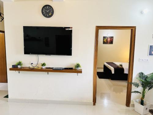 zoomstay 3bhk apartments