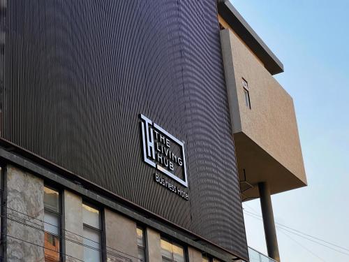 the living hub business hotel kolhapur