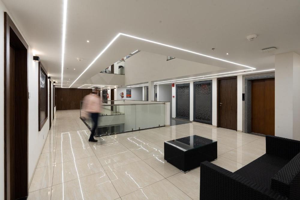 the living hub business hotel kolhapur