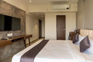 the living hub business hotel kolhapur