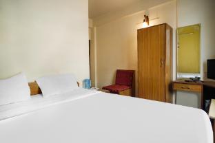 collection o shanti priya