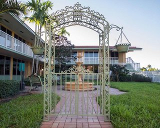 Quality Inn & Suites Airport/Cruise Port Hollywood,Florida>>Aventura,3 star