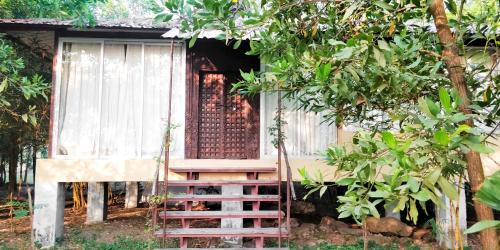 aranya phansad resort