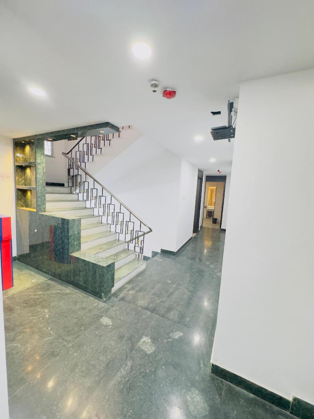 hotel diamond inn esplanade