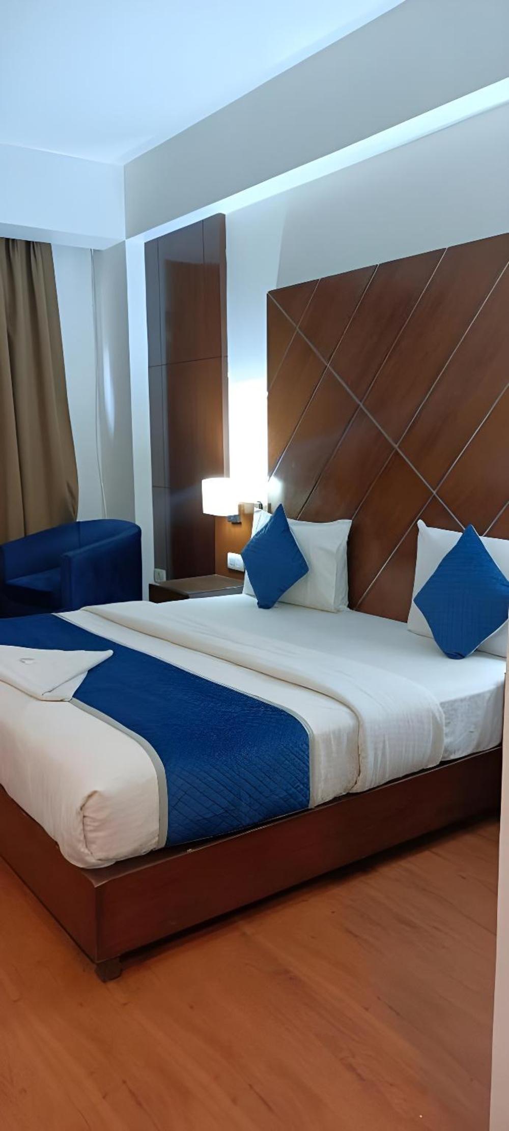 hotel blooming inn and banquet