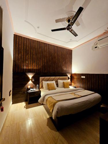 shri krishna divine dham