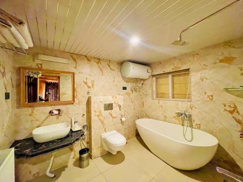 hotel marina drung waterfall by stay pattern