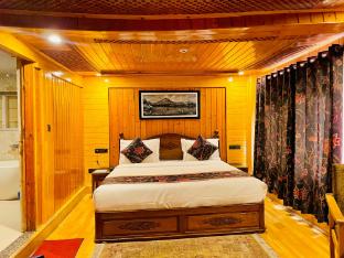 hotel marina drung waterfall by stay pattern