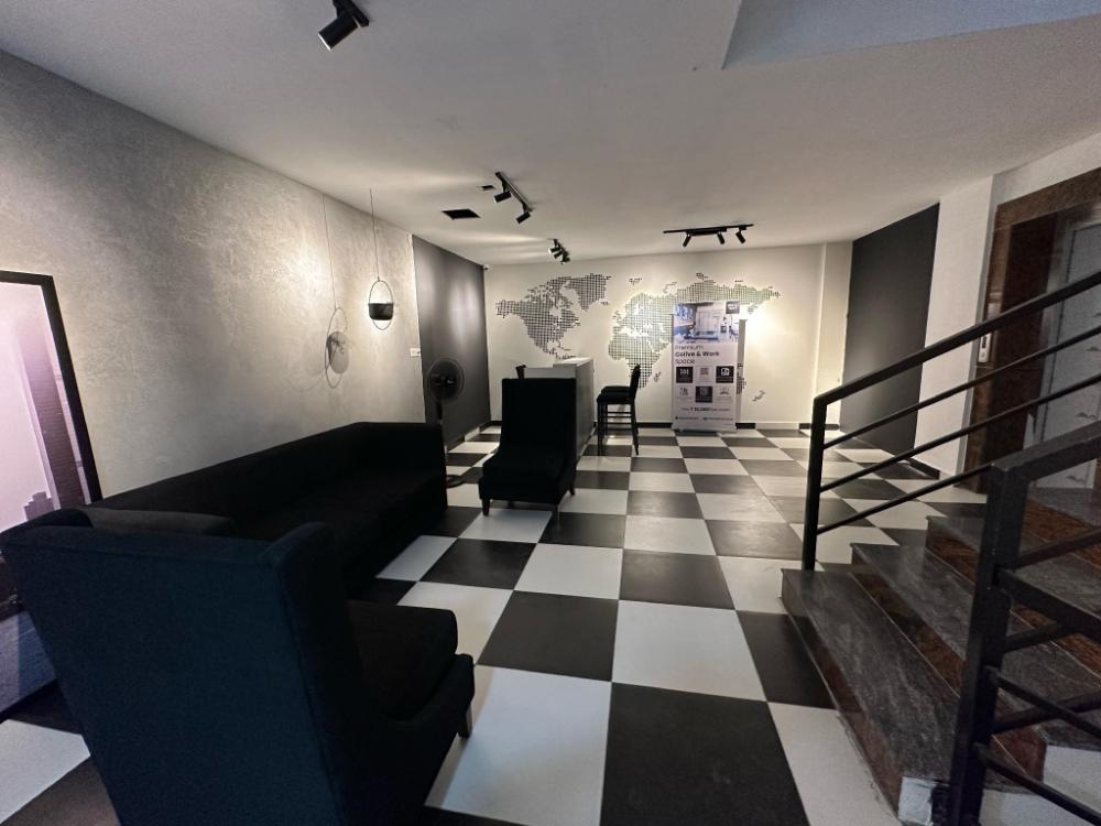 collection o local square whitefield