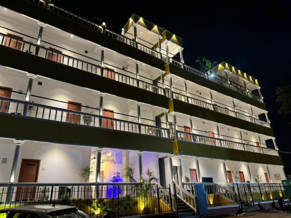 le poshe beachview tie hotels and resorts