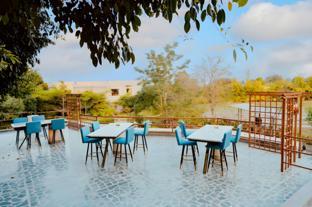 giovanni village resort