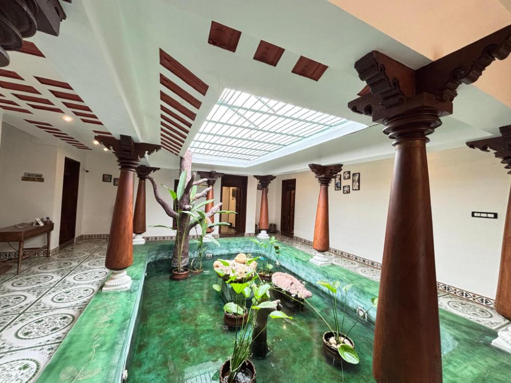 courtyard castle heritage resort