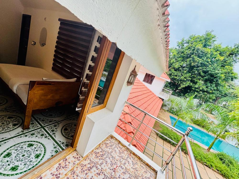 courtyard castle heritage resort