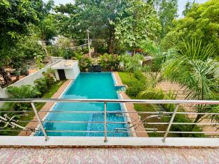 courtyard castle heritage resort