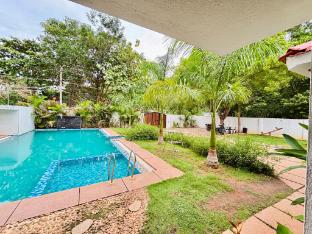 courtyard castle heritage resort