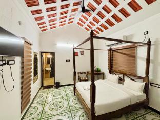 courtyard castle heritage resort