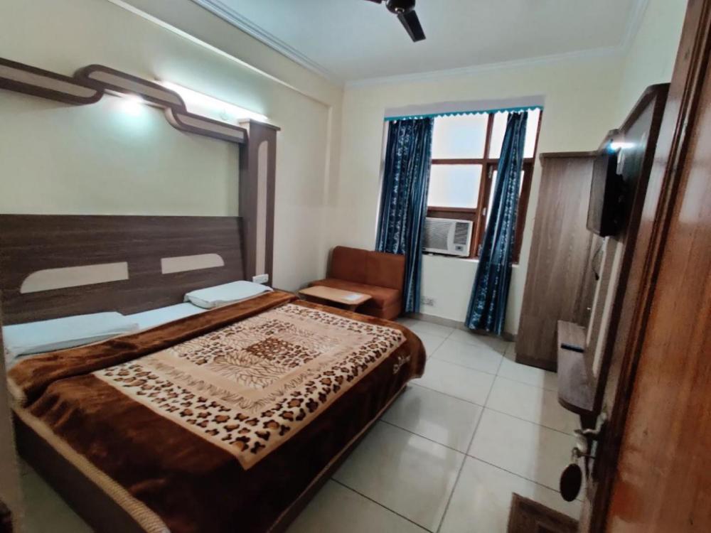 hotel aashirwad katra by grb