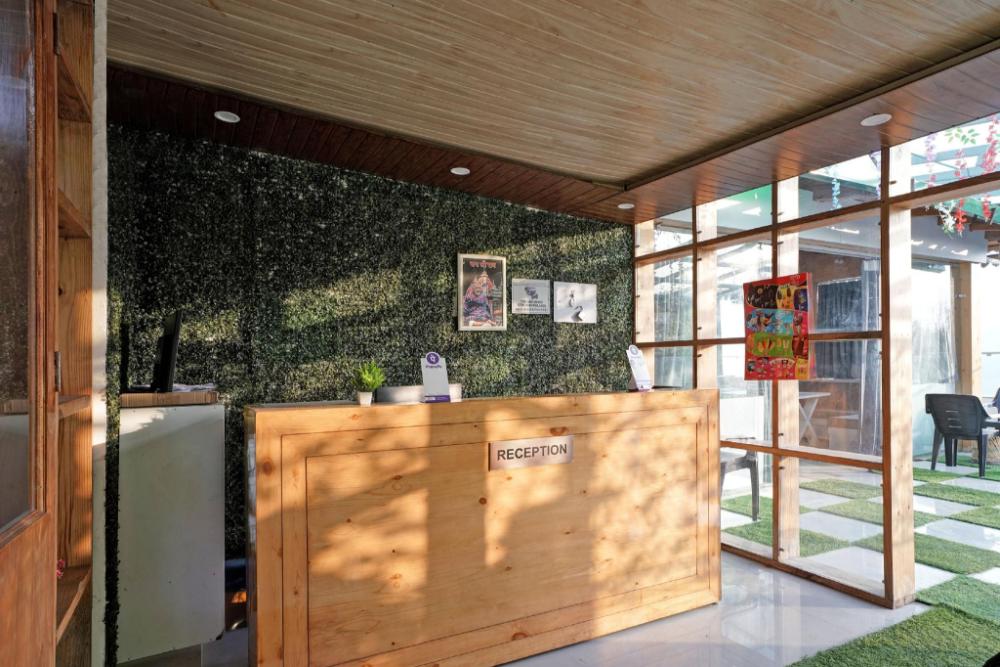 hotel o aditya residency uk04