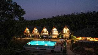 villa wodeyarmutt by the river