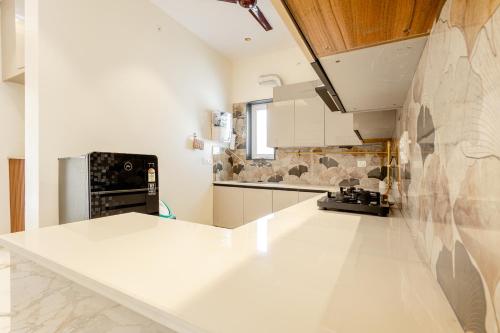 lime tree bnb pari chowk