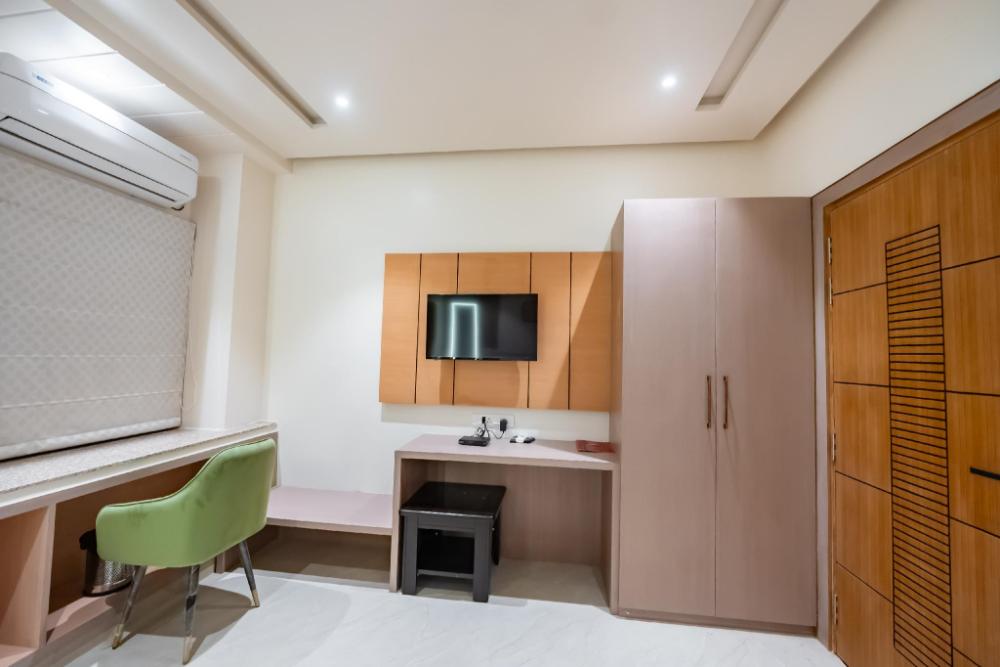 dev residency a unit of the elegance