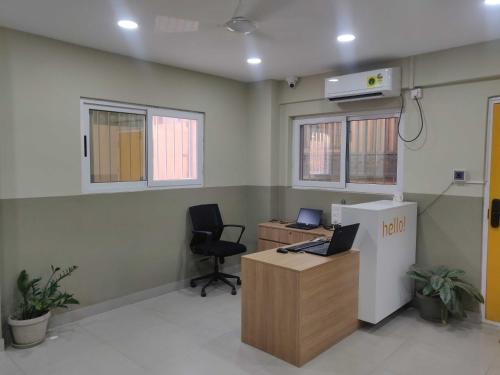 collection o local square karle town