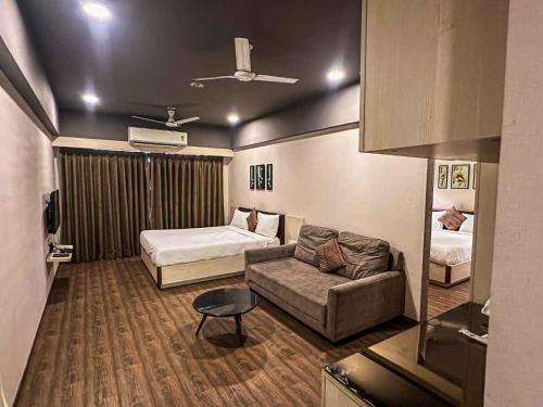 ambition studio apartment at weekend address