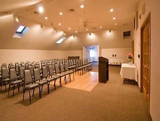 Days Hotel Methuen Ma Conference Center,Lawrence>>Boston,3 star