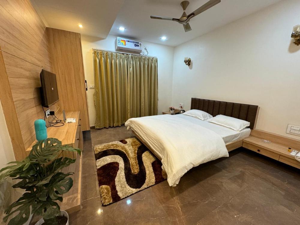 hotel atithi inn akluj