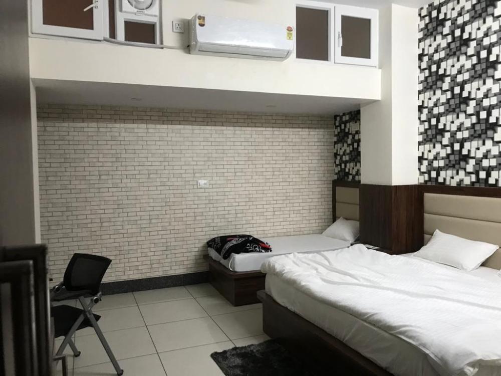 hotel white house residency by grb