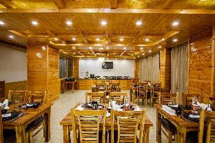 tripli hotels namaste manali