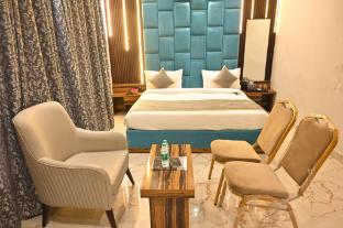 hotel picasso rooms and banquets