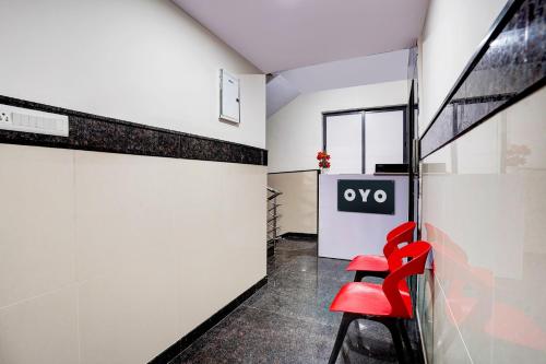 hotel o 82950 om sai residency
