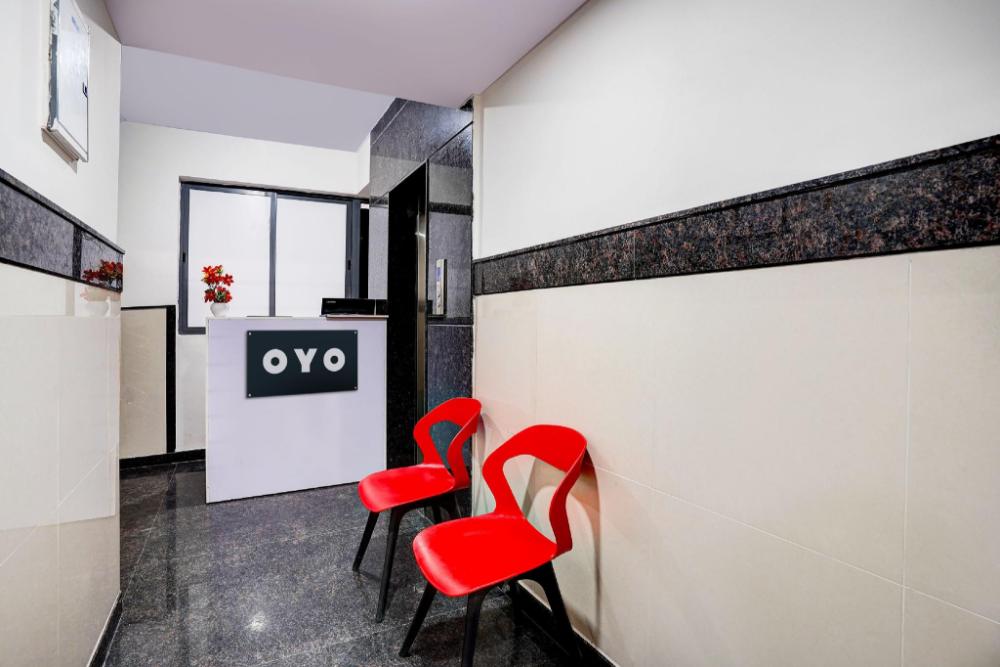 hotel o 82950 om sai residency