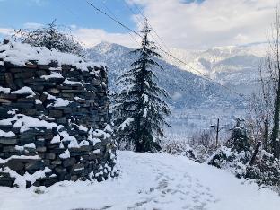 hotel snow crest residency