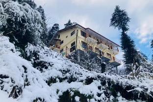 hotel snow crest residency