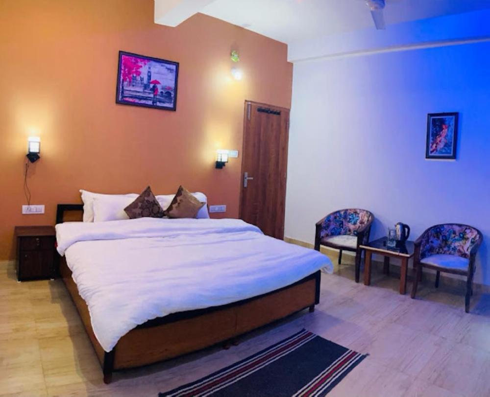 hotel snow crest residency