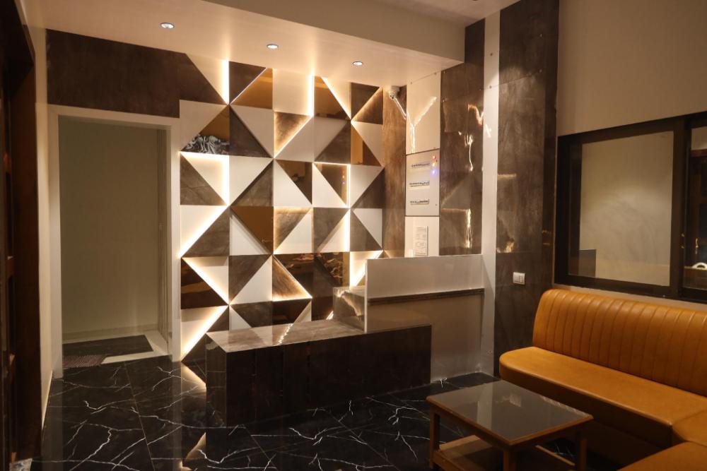 hotel ratna palace nagaon