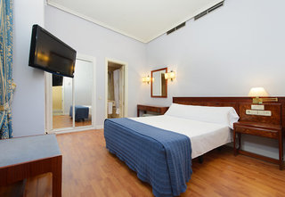 hotel madrid gran via 25 by melia